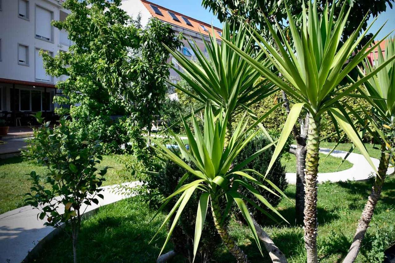 Pincheiro Apartamentos Turisticos Pobra Do Caraminal Εξωτερικό φωτογραφία